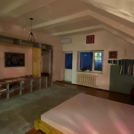 Kuduk Cultural Residence Bichkek Extérieur photo